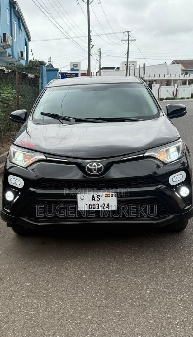 Toyota RAV4 2016 Black
