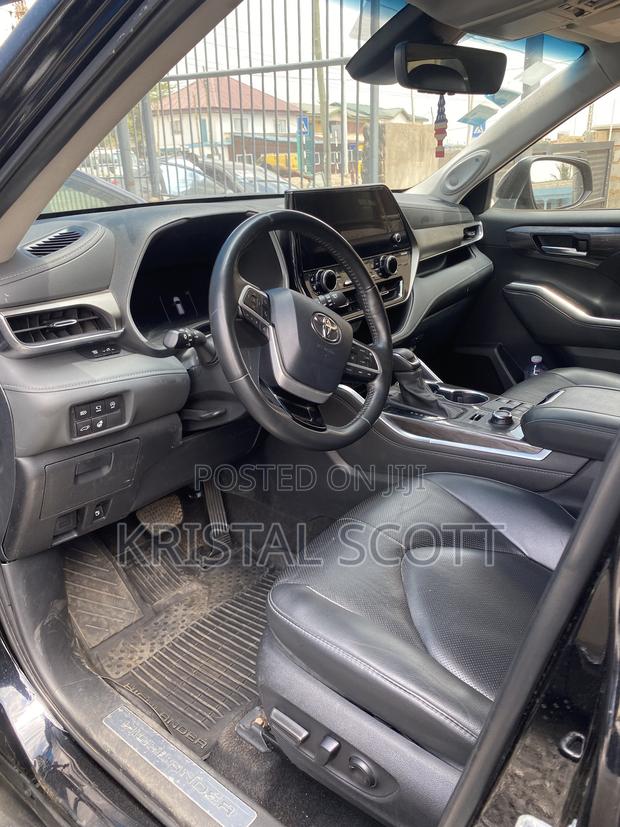 Toyota Highlander XLE 2019 Black