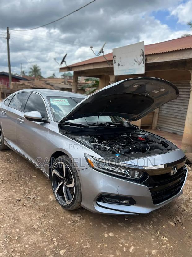Honda Accord 2019 Silver
