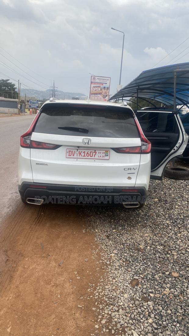 Honda CR-V 2023 White