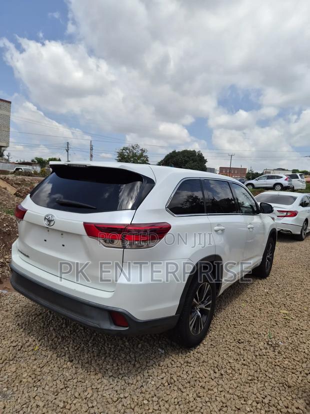 Toyota Highlander 2019 White