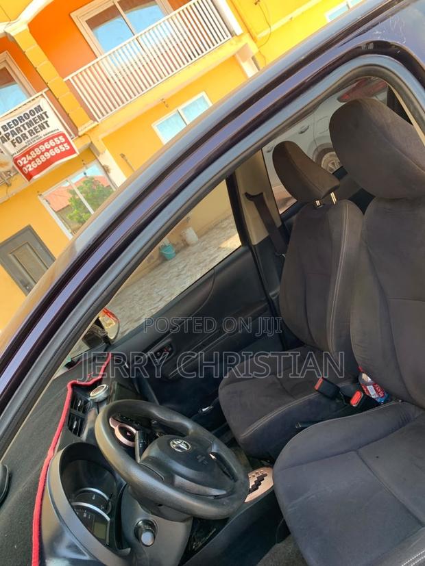 Toyota Vitz 1.3 AWD 5dr 2013 Brown