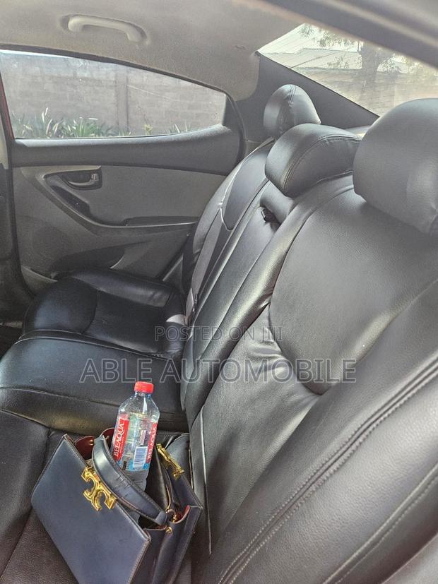 Hyundai Elantra GLS Sedan FWD (1.8L 4cyl 6A) 2013 Red