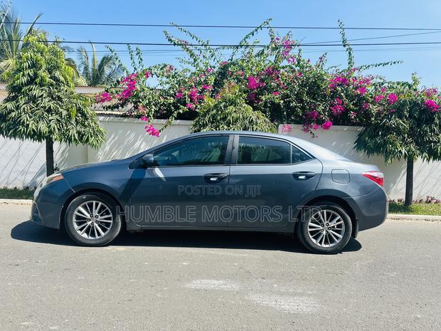 Toyota Corolla 2014