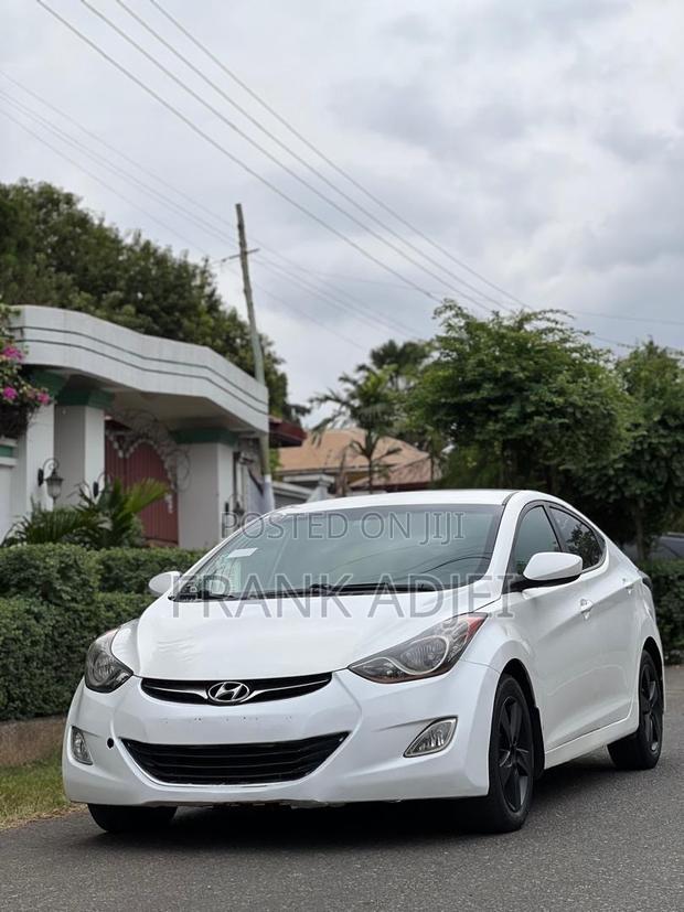 Hyundai Elantra 2014 White