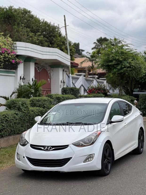 Hyundai Elantra 2014 White