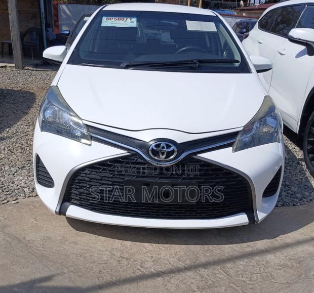 Toyota Yaris 2016 White