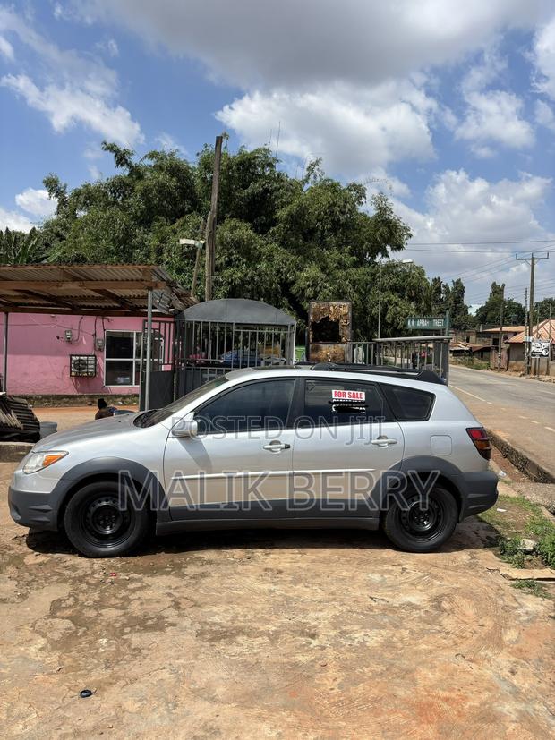 Pontiac Vibe 2007 Silver