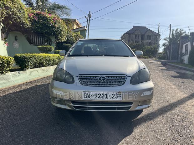 Toyota Corolla 2008 Gold