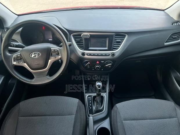 Hyundai Accent 2017 Red