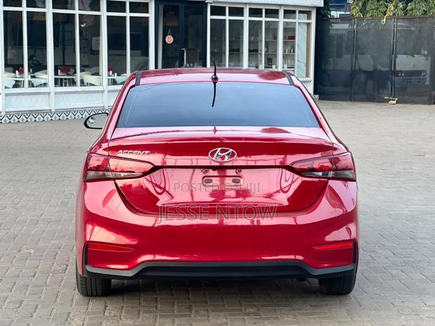 Hyundai Accent 2017 Red