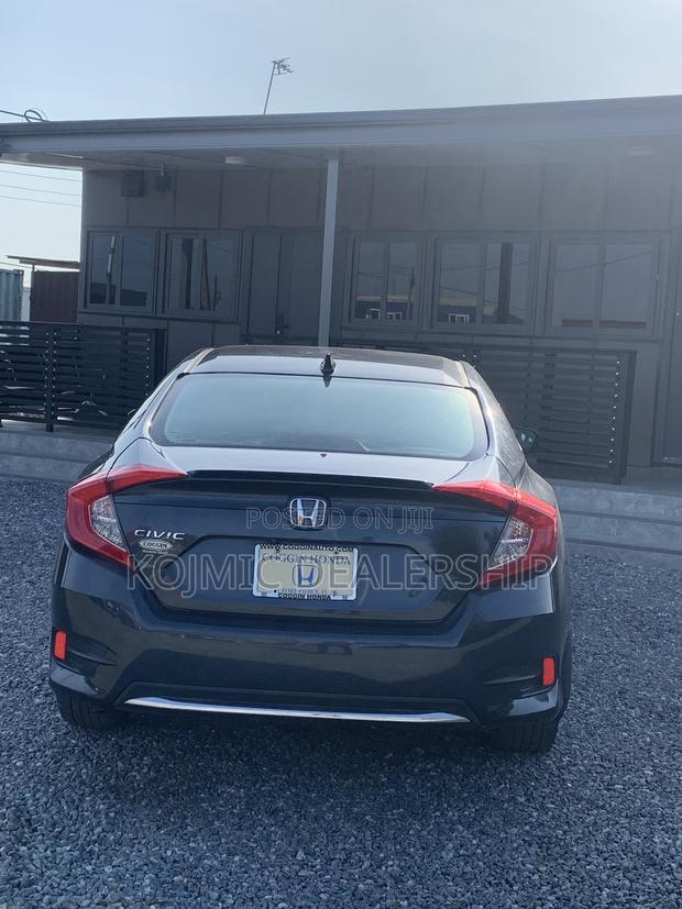 Honda Civic EX Sedan 2019 Gray