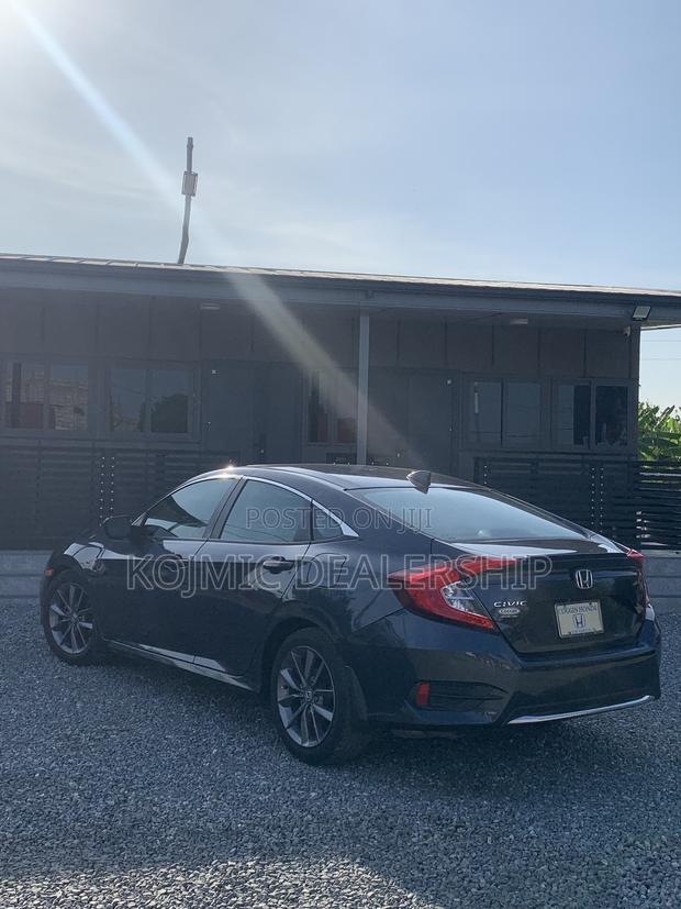 Honda Civic EX Sedan 2019 Gray