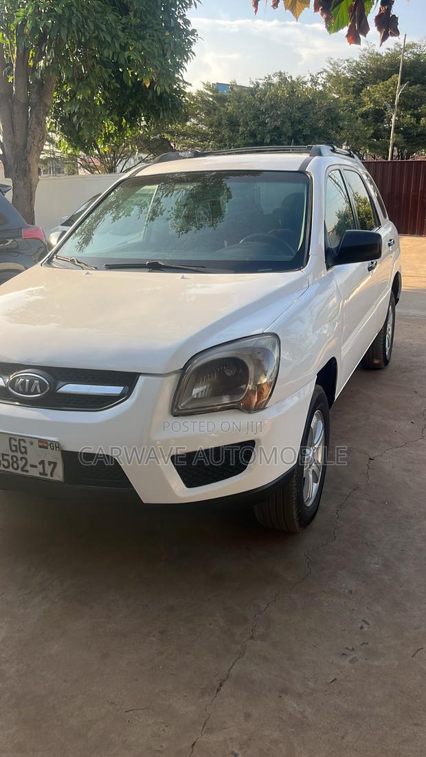 Kia Sportage LX 4dr SUV AWD (2.4L 4cyl 6A) 2011 White