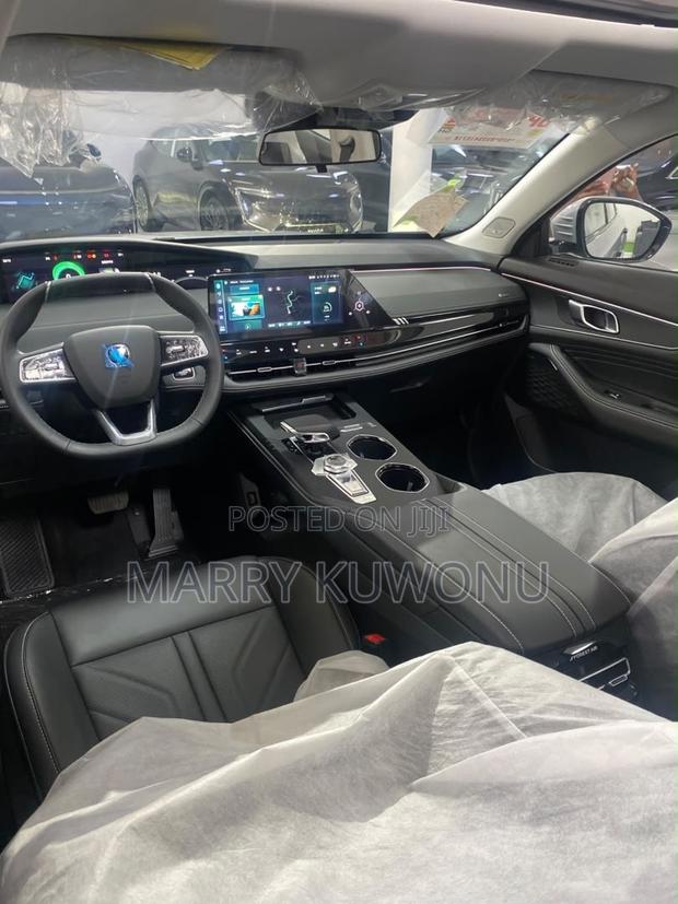 New Changan UNI-K 2.0 Petrol AWD 2025 Gray