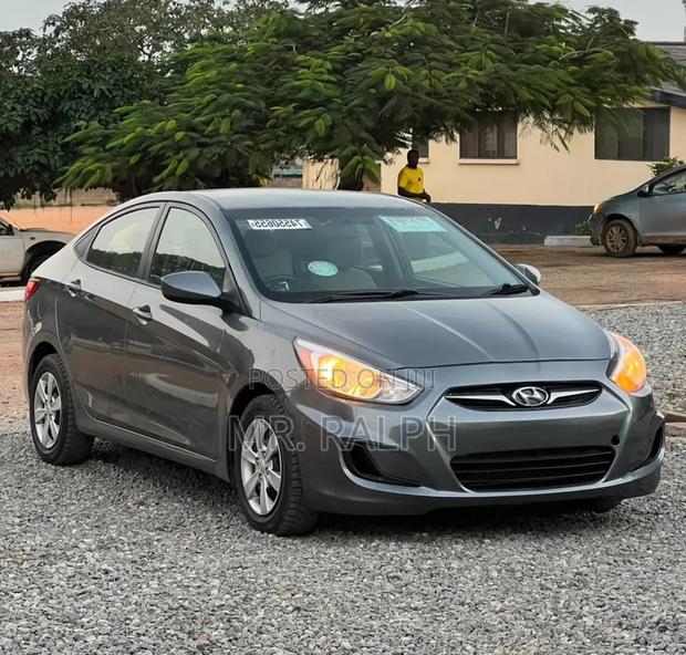 Hyundai Accent 2017 Gray