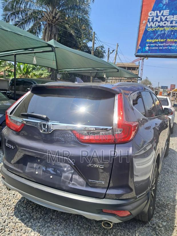 Honda CR-V Touring AWD 2019 Gray