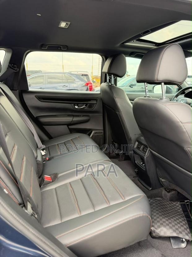 Honda CR-V 2025 Gray