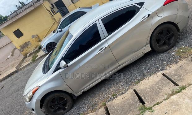 Hyundai Elantra 2013 Silver