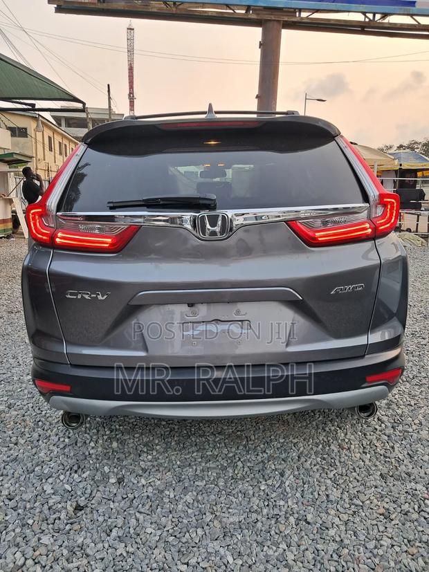 Honda CR-V 2018 Gray