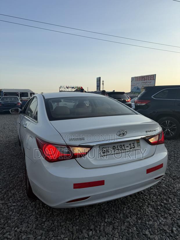 Hyundai Sonata 2013 White