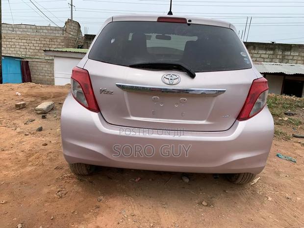 Toyota Vitz 2012