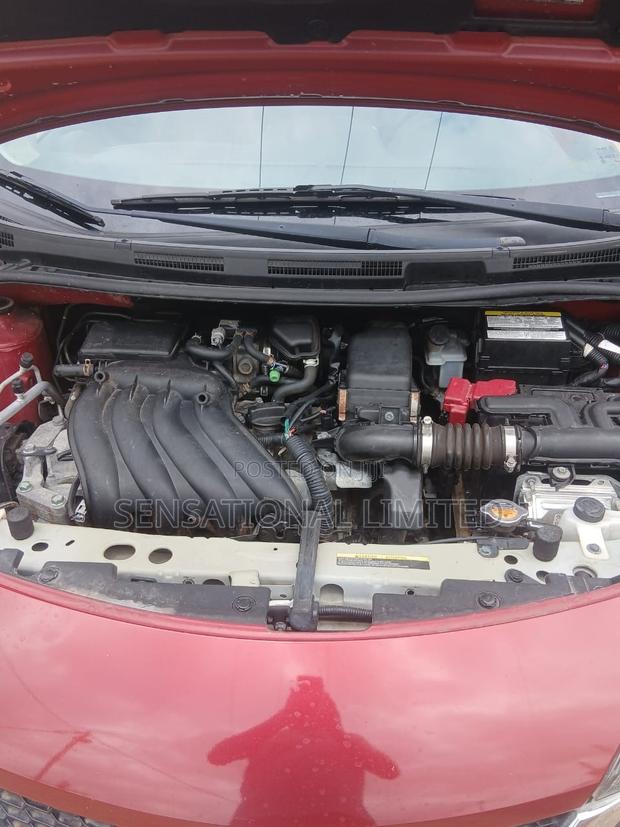 Nissan Versa 2017 Red