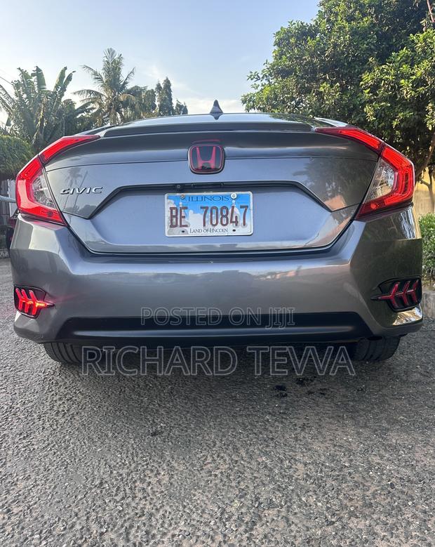 Honda Civic EX-T 4dr Sedan (1.5L 4cyl) 2017 Gray