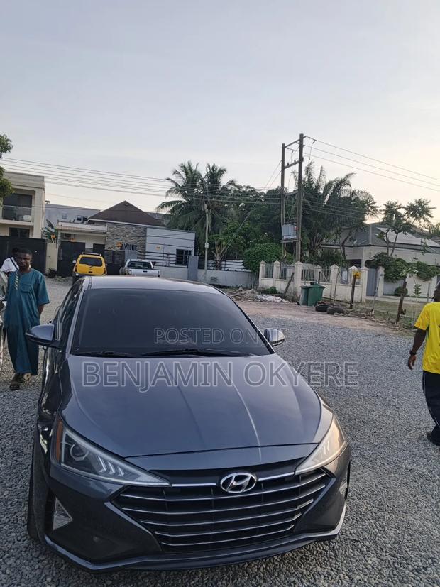 Hyundai Elantra 2020 Gray