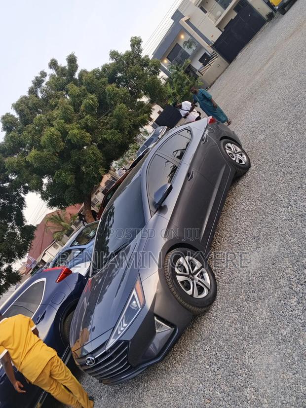 Hyundai Elantra 2020 Gray