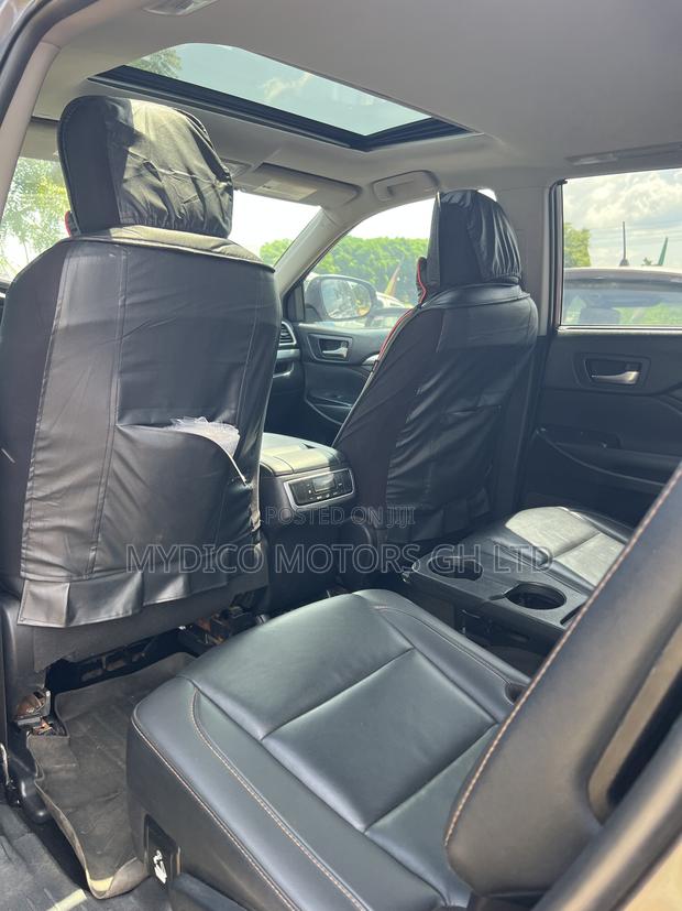 Toyota Highlander XLE 2019 Gray
