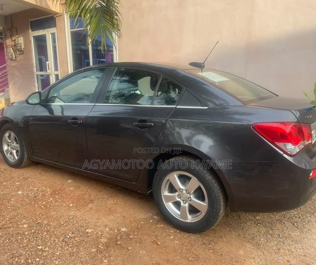 Chevrolet Cruze 1LT Auto 2013 Black