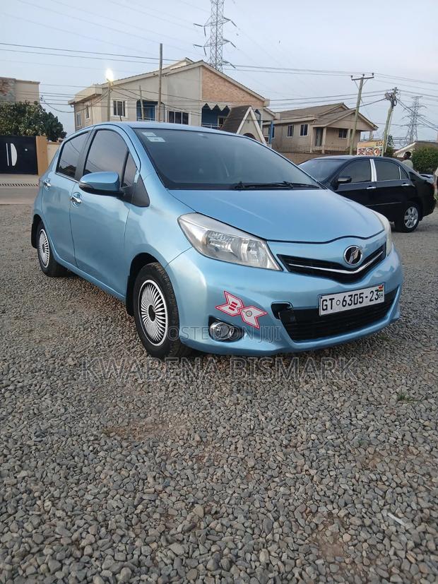 Toyota Vitz 2012 Blue