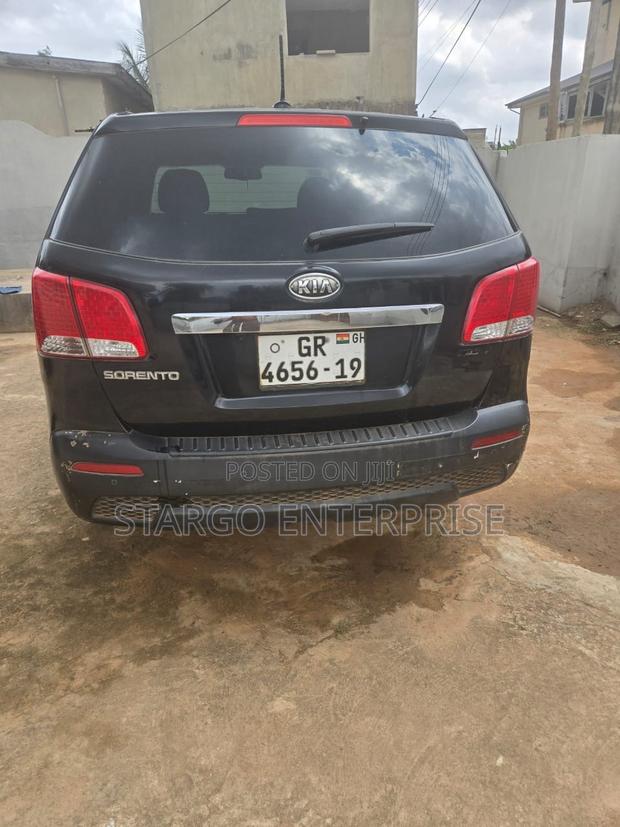 Kia Sorento LX 2012 Black