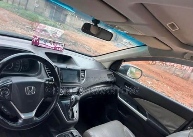Honda CR-V 2015 Green