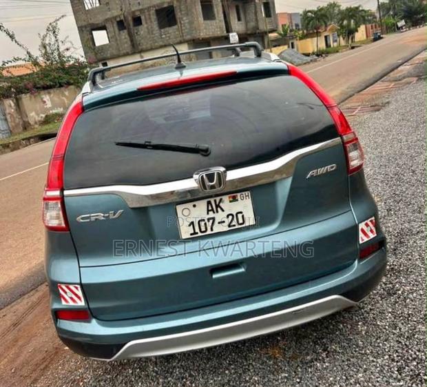 Honda CR-V 2015 Green