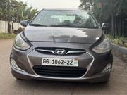 Hyundai Accent SE Automatic 2012 Beige for sale