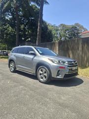 Toyota Highlander XLE V6 4x4 (3.5L 6cyl 6A) 2016 Gray for sale