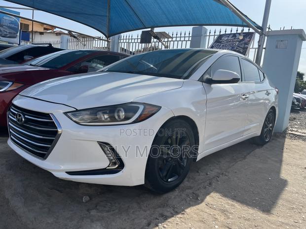 Hyundai Elantra ECO 2018 White