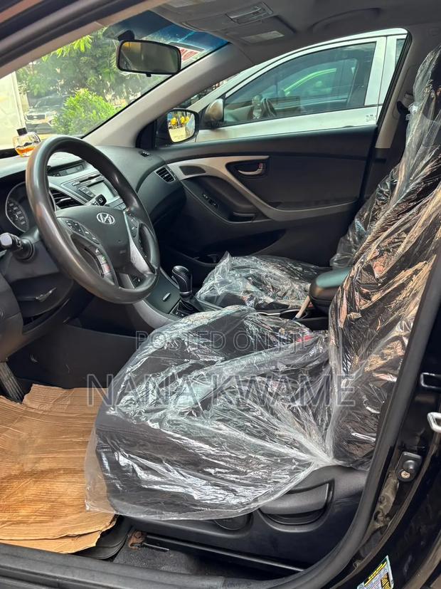 Hyundai Elantra 2016 Black