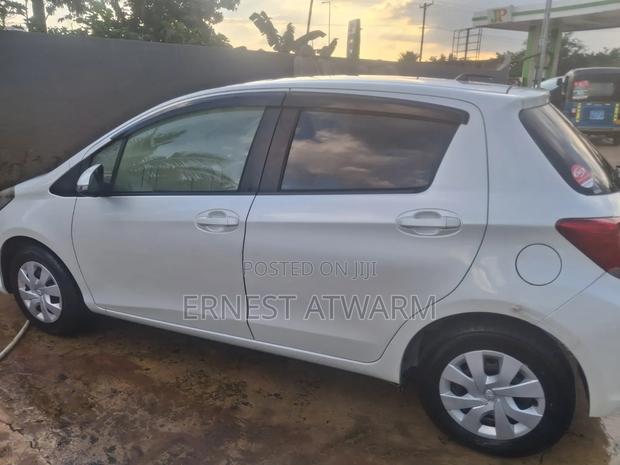 Toyota Vitz 2015 White
