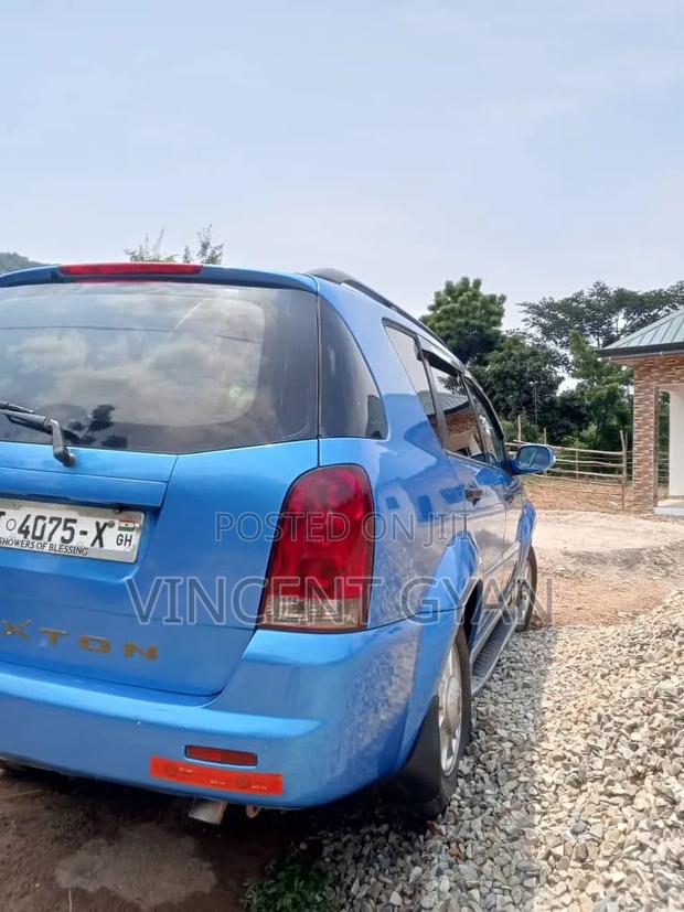 SsangYong Rexton 2006 Blue