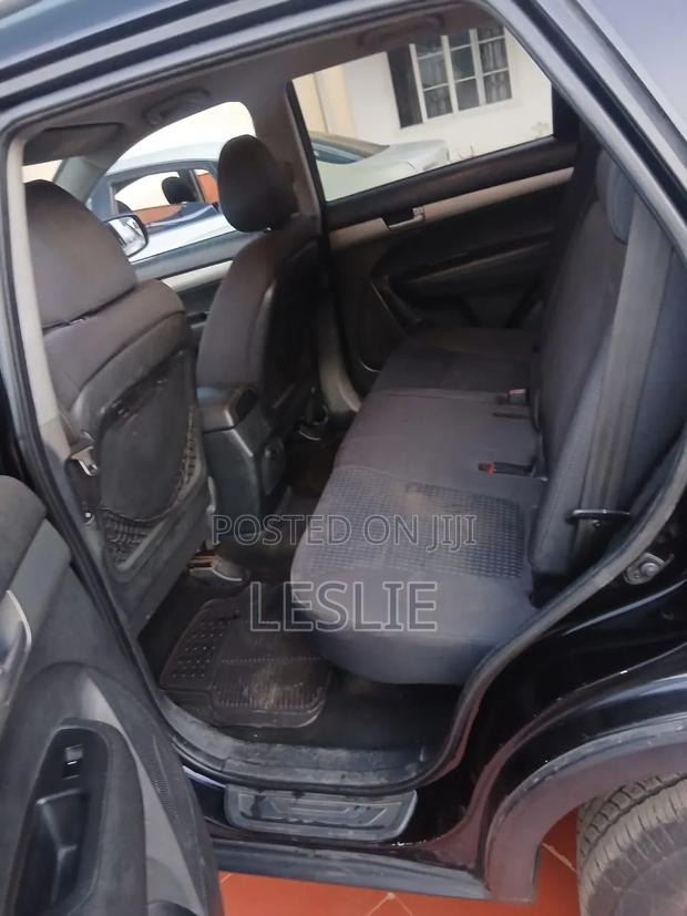 Kia Sorento 2012 Black