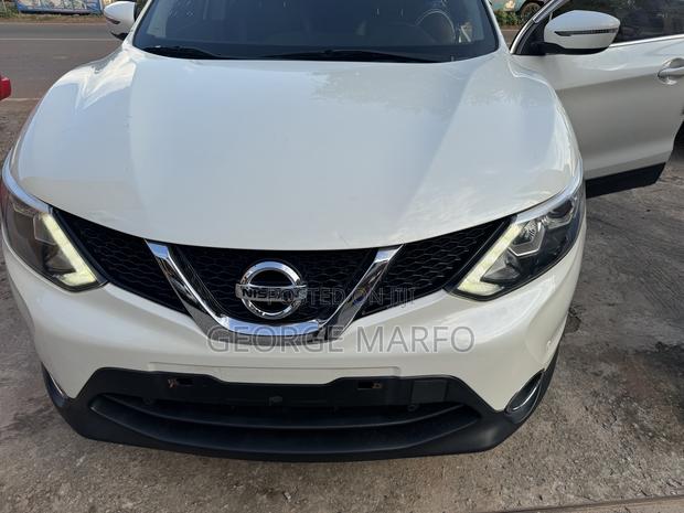 Nissan Qashqai 2017 White