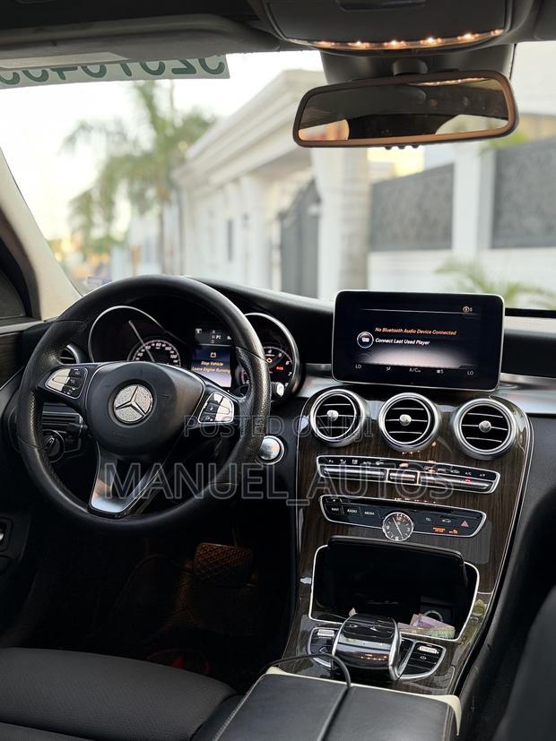 Mercedes-Benz C300 Luxury Sedan RWD (2.0L 4cyl 7A) 2016 Gray
