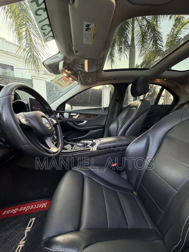 Mercedes-Benz C300 Luxury Sedan RWD (2.0L 4cyl 7A) 2016 Gray