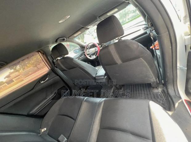Honda Civic Sport 2021 White