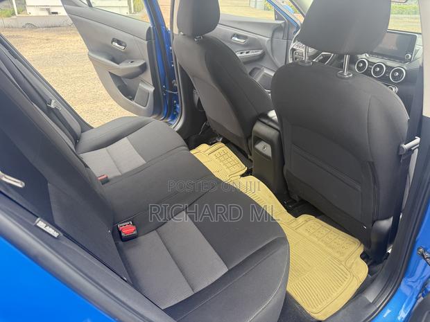 Nissan Sentra SV 2022 Blue