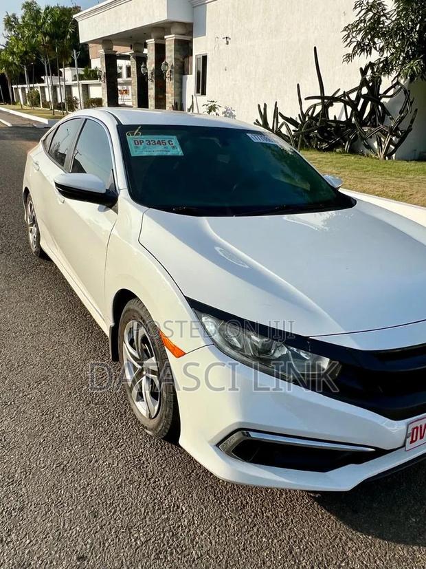 Honda Civic 2018 White