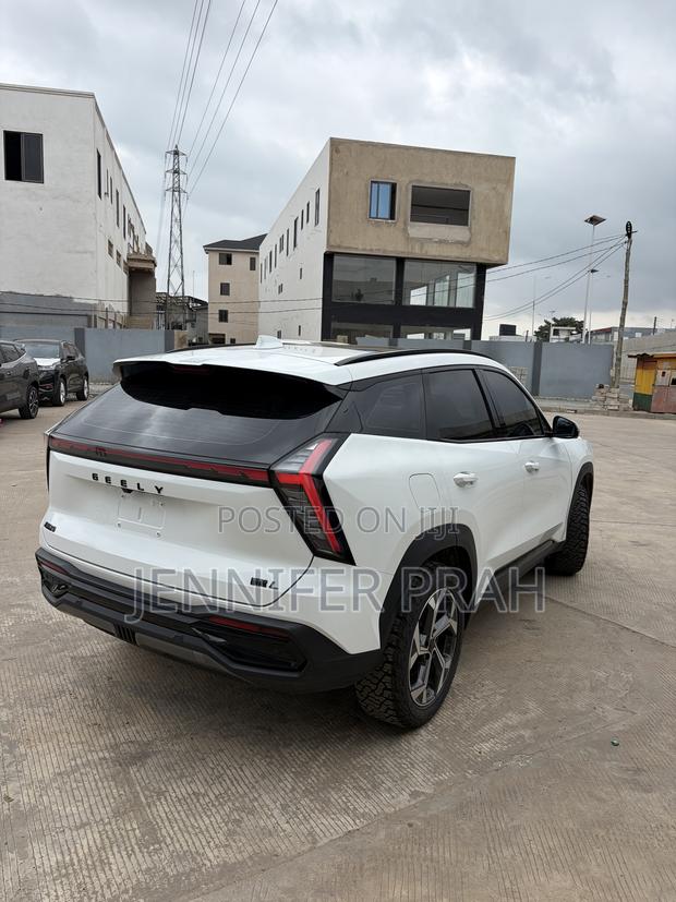 Geely Boyue 2023 White